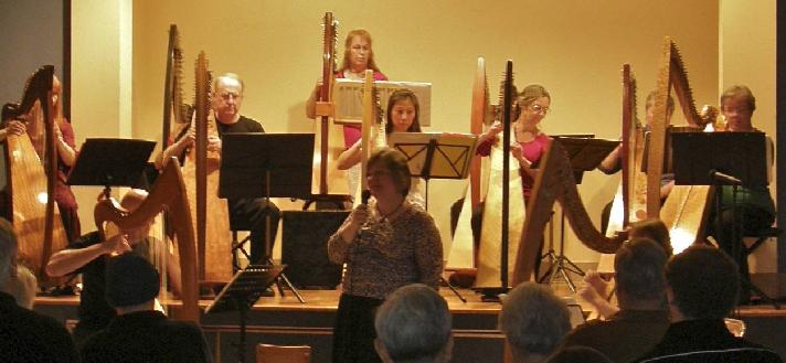 WAFHS Annual Concert, 2009, Heatherwood Harp Ensemble, Wynne Roos singing